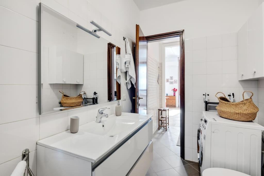 Easylife - Bello E Luminoso Flat In Zona Centrale Milano Eksteriør bilde