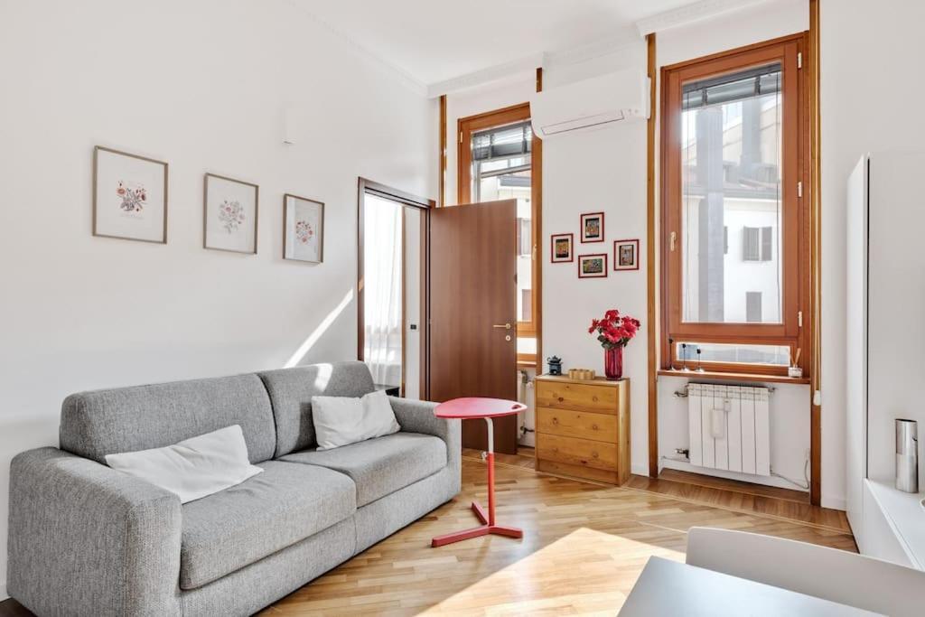 Easylife - Bello E Luminoso Flat In Zona Centrale Milano Eksteriør bilde