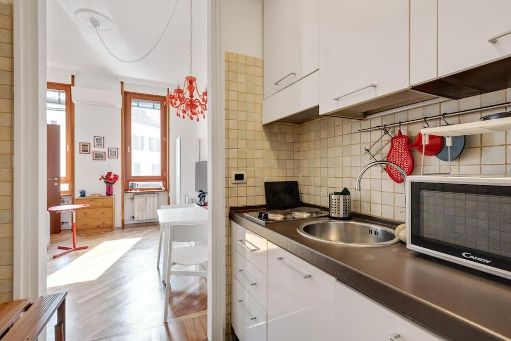 Easylife - Bello E Luminoso Flat In Zona Centrale Milano Eksteriør bilde